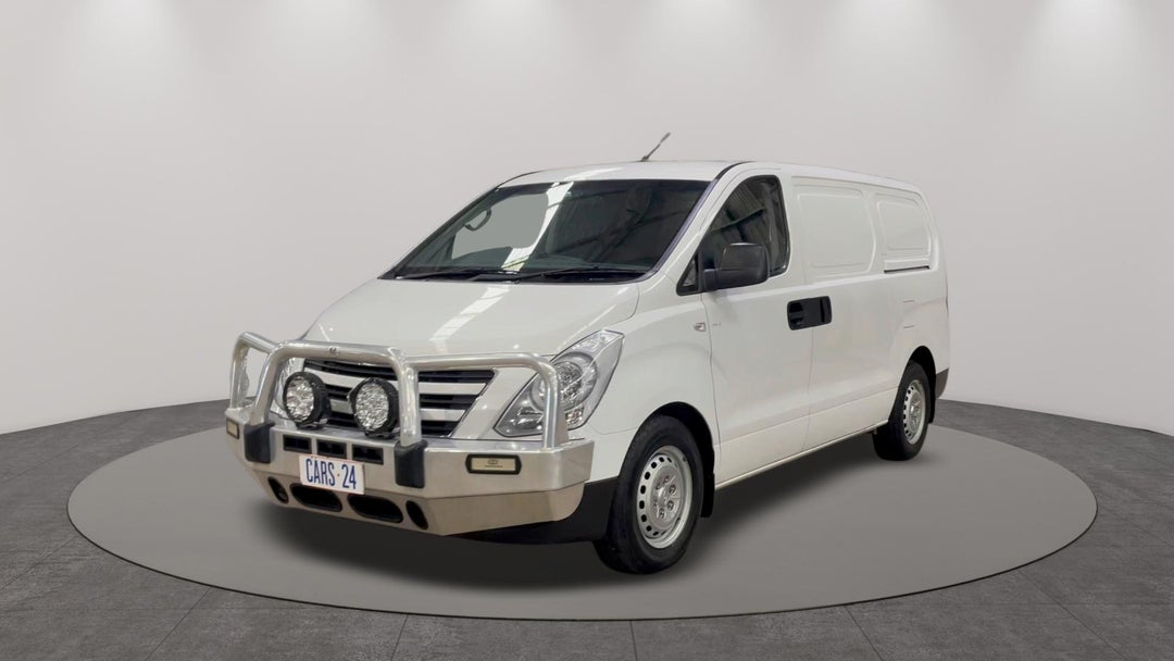 2017 Hyundai Iload 3s Liftback, Automatic, 132800 km, Left Front Diagonal (45- Degree) View