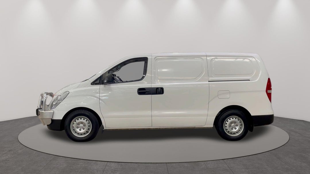 2017 Hyundai Iload 3s Liftback, Automatic, 132800 km, Left Side View