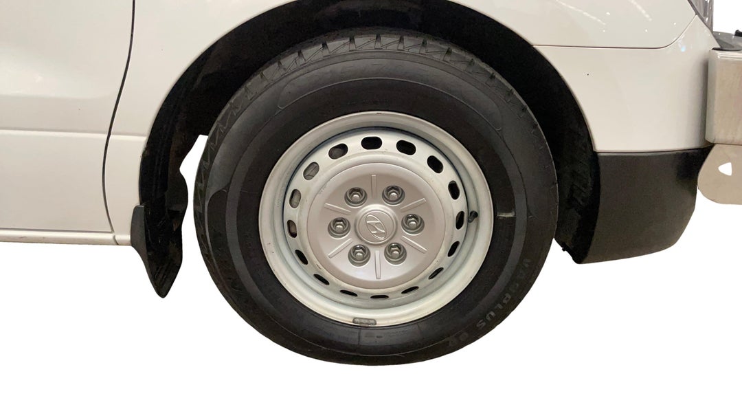 2017 Hyundai Iload 3s Liftback, Automatic, 132800 km, Right Front Wheel