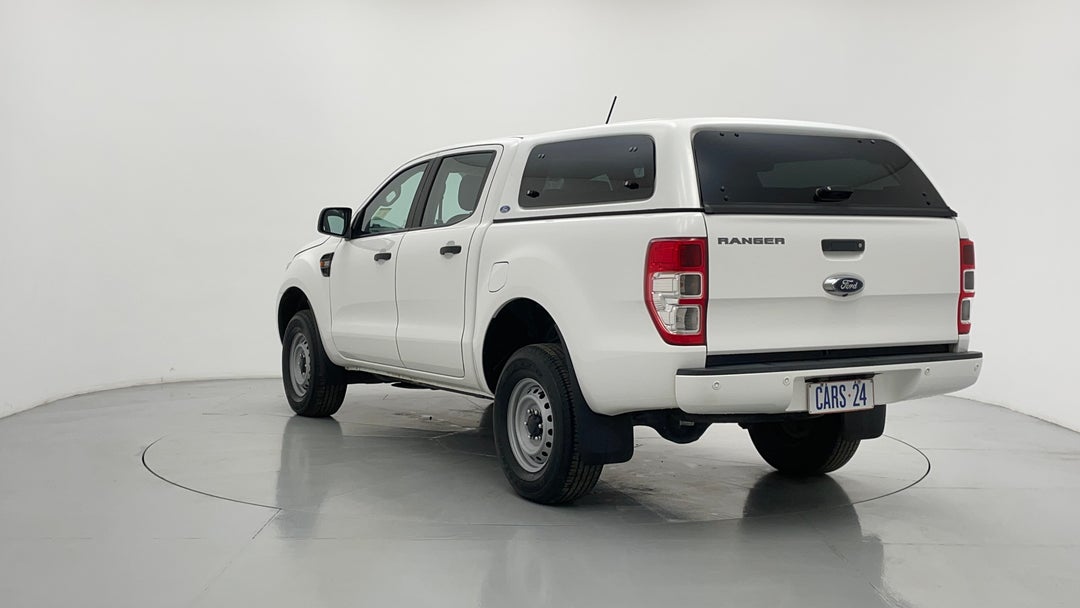 Left Back Diagonal (45- Degree) View