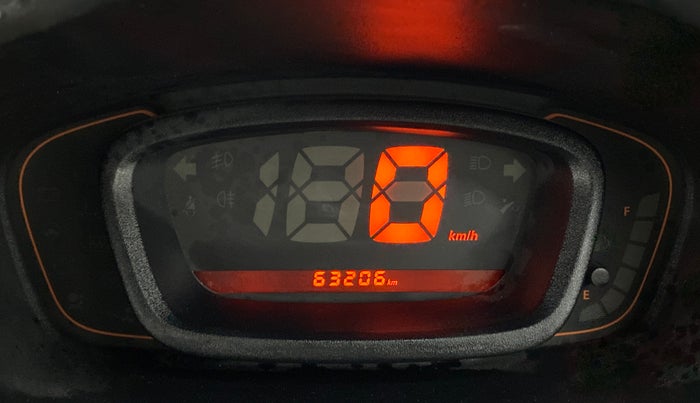 2016 Renault Kwid RXT, Petrol, Manual, 63,136 km, Odometer Image