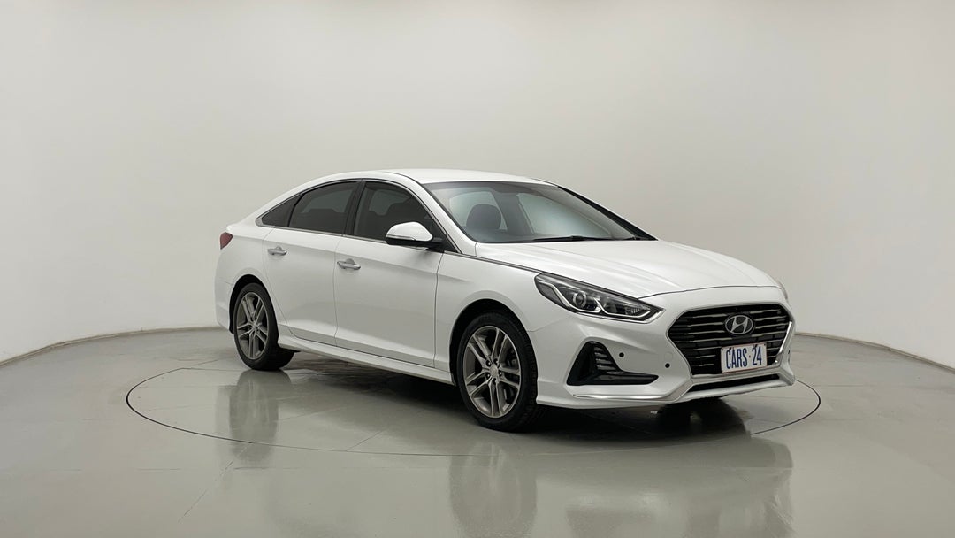 Right Front Diagonal (45- Degree) View