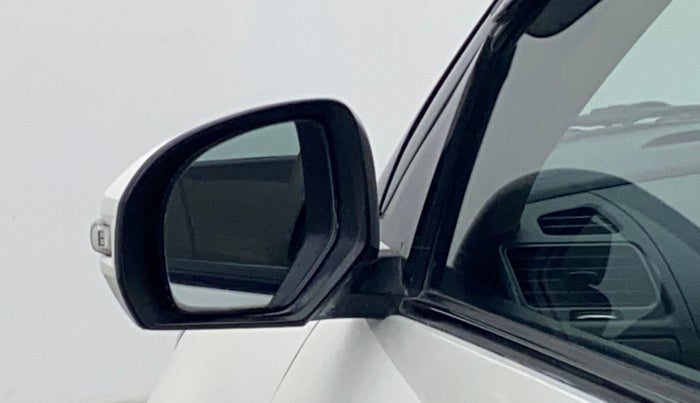 2016 Maruti Swift Dzire VXI AMT, Petrol, Automatic, 45,652 km, Left rear-view mirror - Folding motor not working