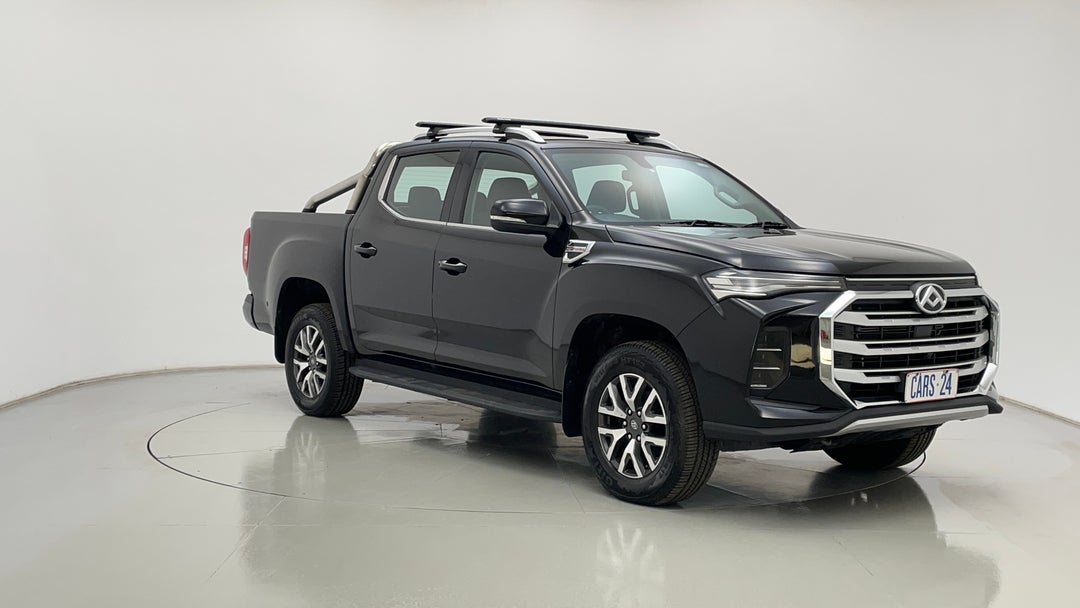 Right Front Diagonal (45- Degree) View