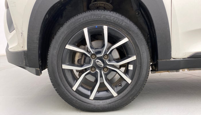 2018 Mahindra KUV 100 NXT K8 D 6 STR, Diesel, Manual, 72,407 km, Left Front Wheel