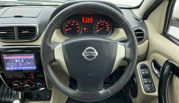 2014 Nissan Terrano XV 110 DIESEL, Diesel, Manual, 77,666 km, Steering Wheel Close Up
