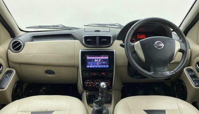 2014 Nissan Terrano XV 110 DIESEL, Diesel, Manual, 77,666 km, Dashboard