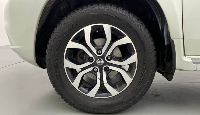 2014 Nissan Terrano XV 110 DIESEL, Diesel, Manual, 77,666 km, Left Front Wheel