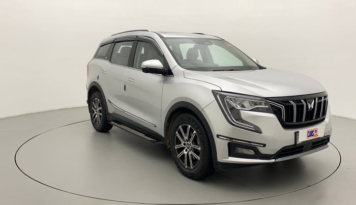2022 Mahindra XUV700 AX 7 LUXURY D AWD AT 7 STR, Diesel, Automatic, 16,532 km, Right Front Diagonal