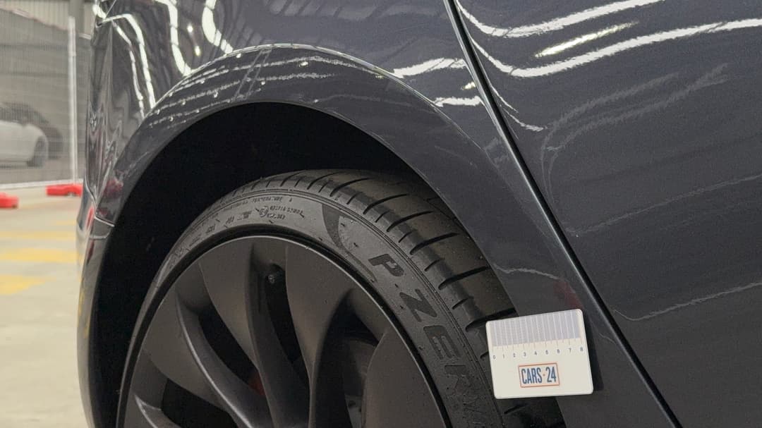 2022 Tesla Model 3 Performance, Automatic, 27854 km, Quarter Panel Rear RHS Scratch