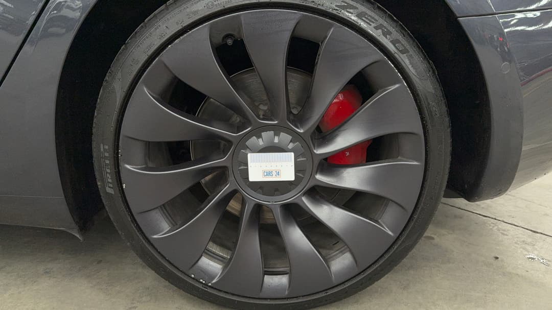 2022 Tesla Model 3 Performance, Automatic, 27854 km, Wheels Rim Rear LHS Gutter Rash