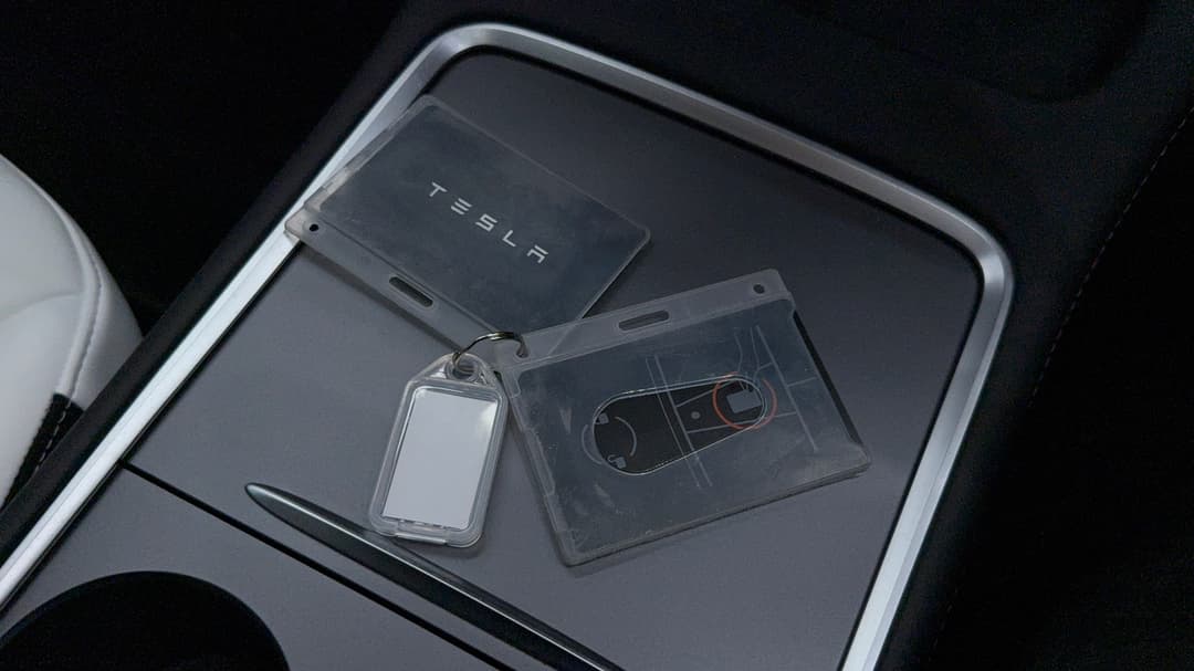 2022 Tesla Model 3 Performance, Automatic, 27854 km, Key Close-up