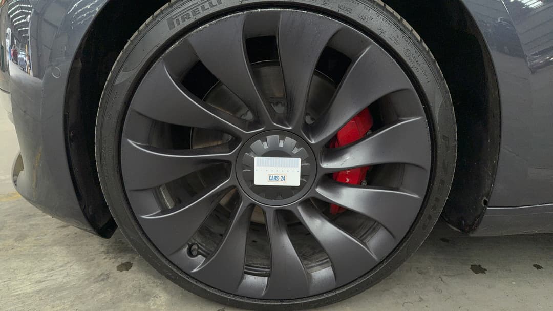 2022 Tesla Model 3 Performance, Automatic, 27854 km, Wheels Rim Front LHS Gutter Rash