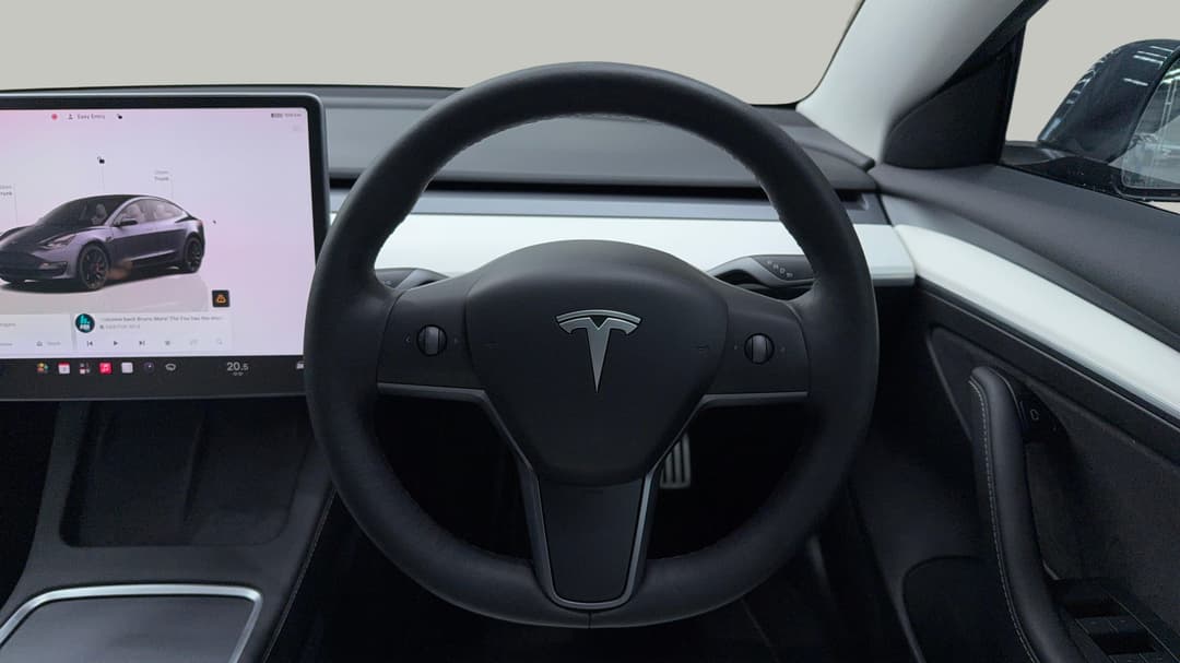 2022 Tesla Model 3 Performance, Automatic, 27854 km, Steering Wheel Close-up
