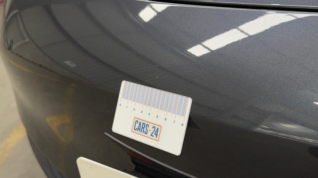 2022 Tesla Model 3 Performance, Automatic, 27854 km, Bumper Front Chip