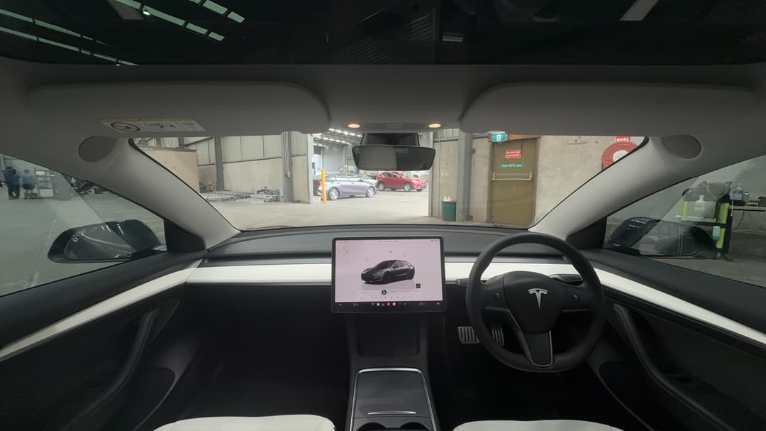 2022 Tesla Model 3 Performance, Automatic, 27854 km, Dashboard View