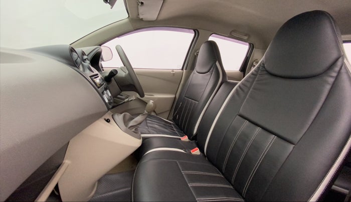 2014 Datsun Go T, Petrol, Manual, 90,047 km, Right Side Front Door Cabin