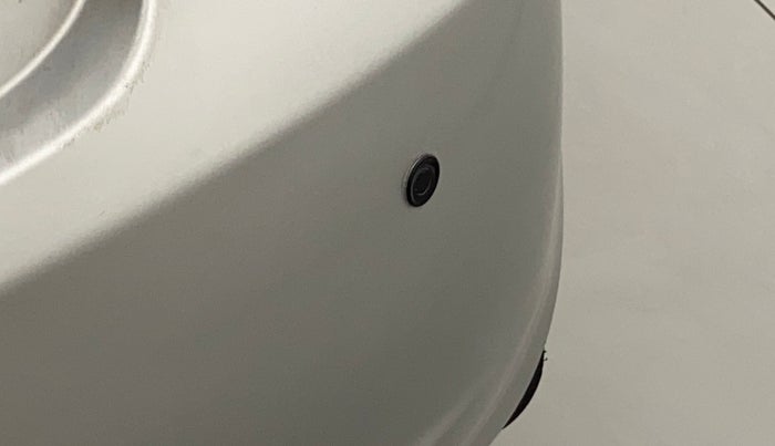 2014 Datsun Go T, Petrol, Manual, 90,047 km, Infotainment system - Parking sensor not working