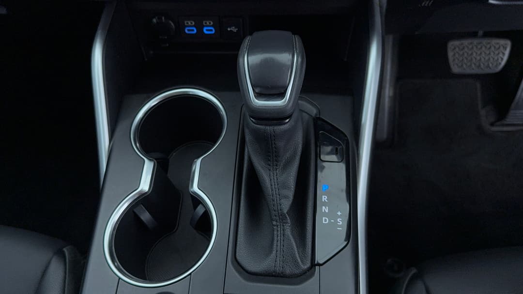 2021 Toyota Kluger Gxl Hybrid AWD, Automatic, 68341 km, Gear Lever 