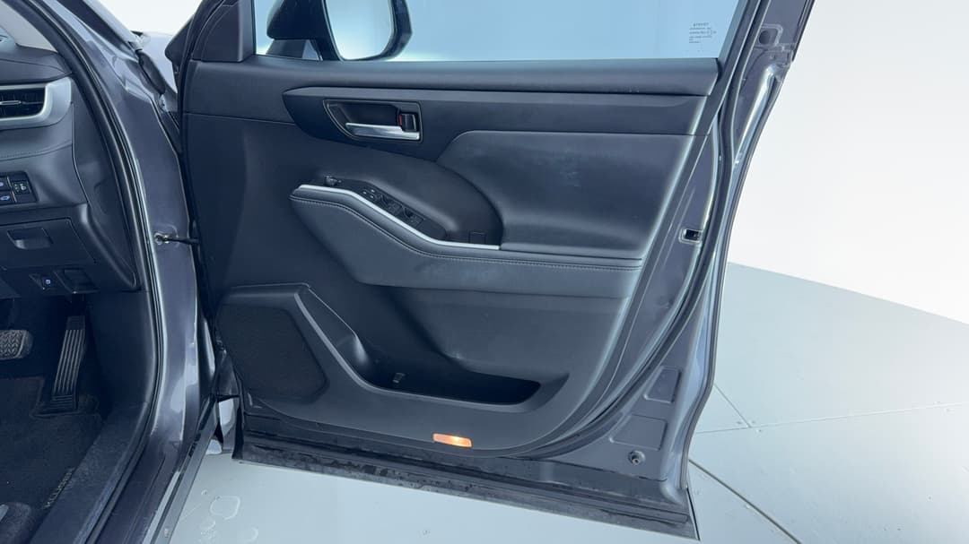 2021 Toyota Kluger Gxl Hybrid AWD, Automatic, 68341 km, Speaker View