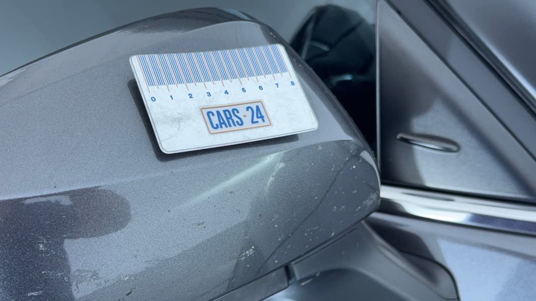 2021 Toyota Kluger Gxl Hybrid AWD, Automatic, 68341 km, Side Mirrors Housing RHS Scratch