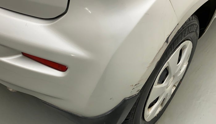 2015 Maruti Ritz VXI, Petrol, Manual, 30,327 km, Rear bumper - Minor scratches