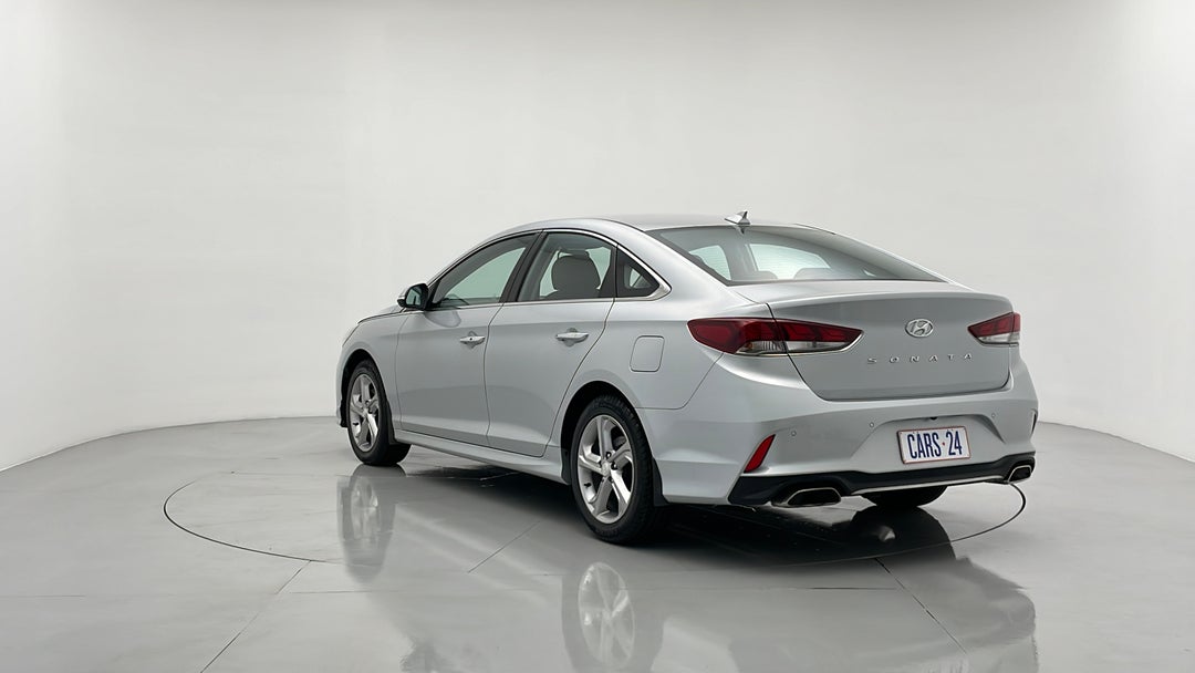 Left Back Diagonal (45- Degree) View