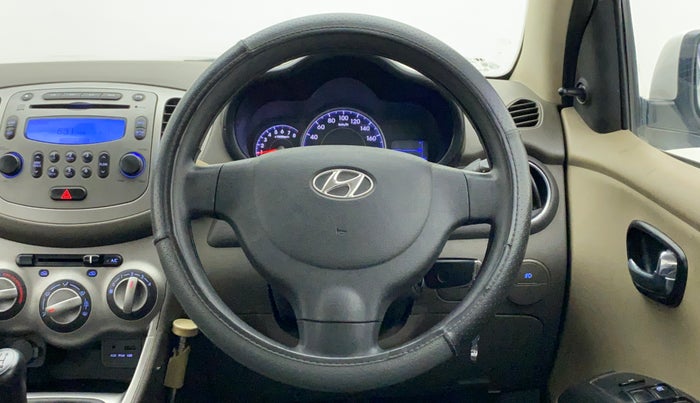 2015 Hyundai i10 SPORTZ 1.1, Petrol, Manual, 36,236 km, Steering Wheel Close Up