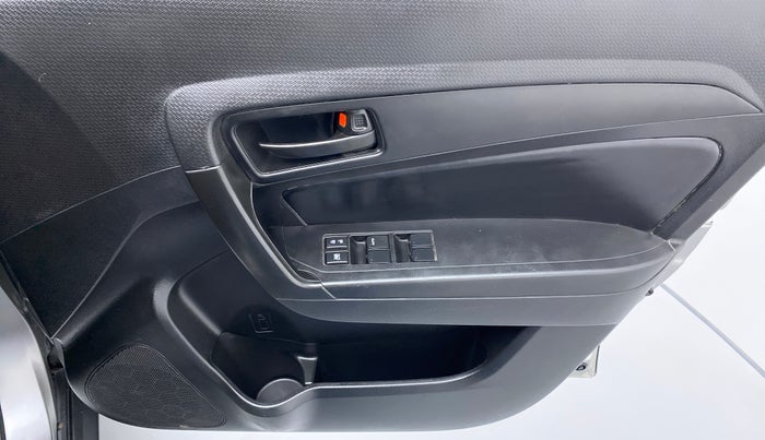 2019 Maruti Vitara Brezza VDI, Diesel, Manual, 50,075 km, Driver Side Door Panels Controls