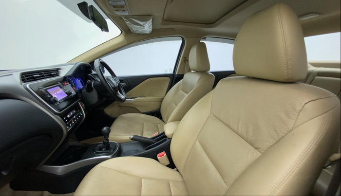 2015 Honda City VX MT PETROL, Petrol, Manual, 26,145 km, Right Side Front Door Cabin