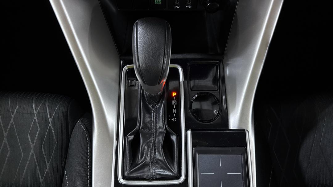 2019 Mitsubishi Eclipse Cross Ls (2WD), Automatic, 73053 km, Gear Lever 