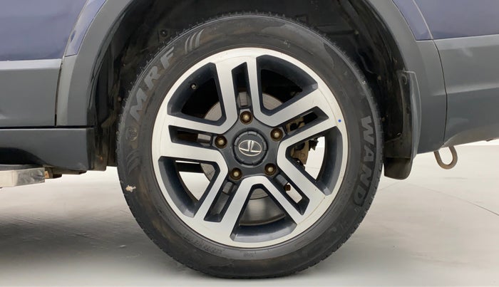 2018 Tata Hexa Varicor 400 XTA, Diesel, Automatic, 55,873 km, Left Rear Wheel