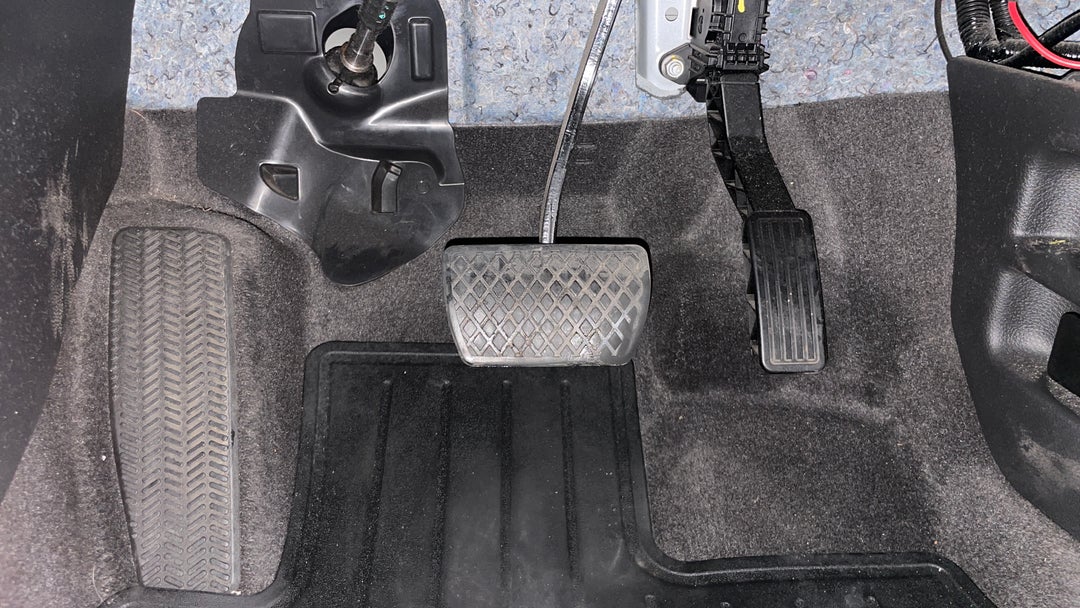 2018 Honda CR-V Vti-s (2wd), Automatic, 127676 km, Pedals and Footmat