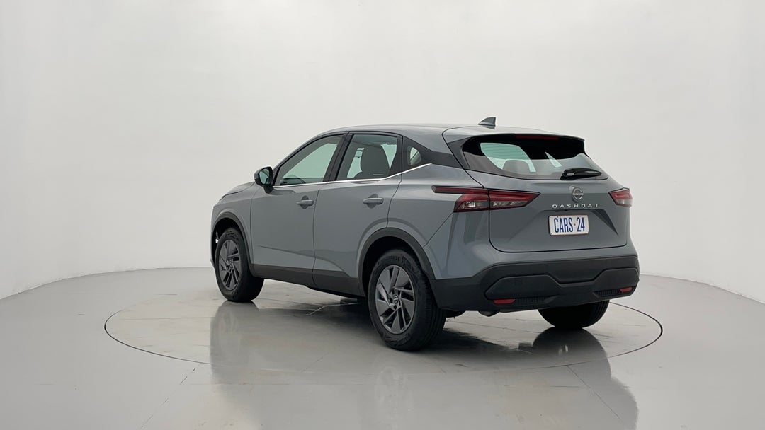 Left Back Diagonal (45- Degree) View