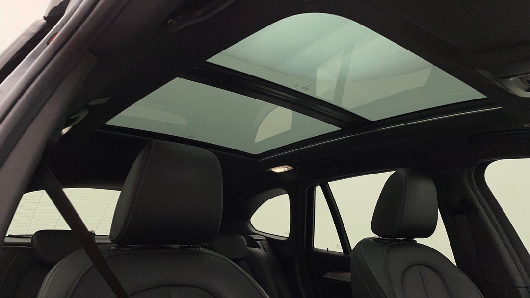 2017 BMW X1 Xdrive 25i, Automatic, 81321 km, Interior Sunroof/Moonroof