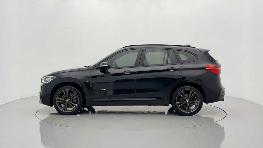 2017 BMW X1 Xdrive 25i, Automatic, 81321 km, Left Side View