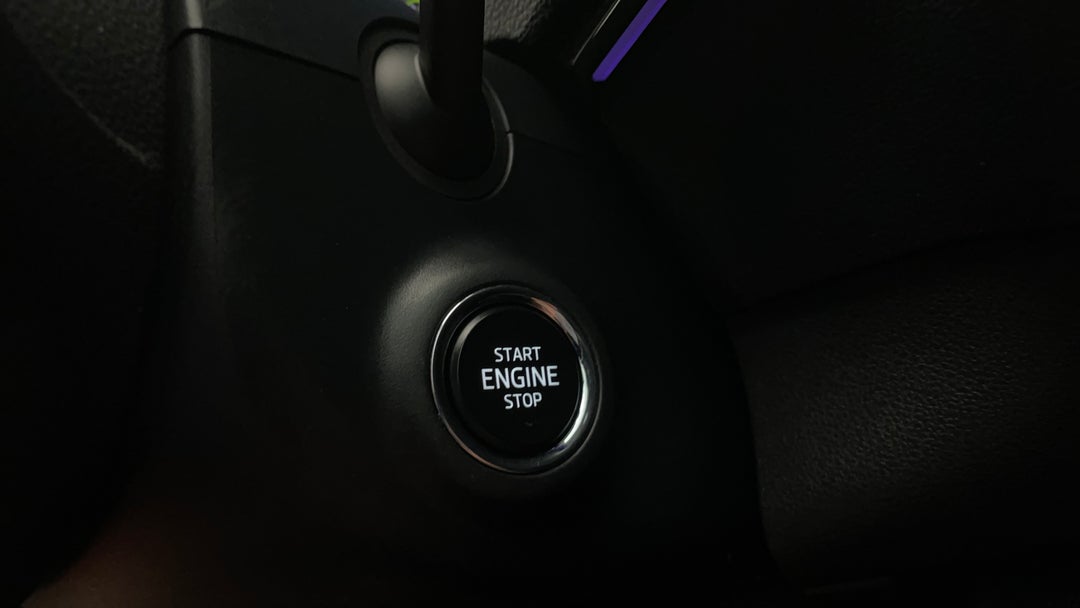 2020 SKODA Karoq 140tsi Sportline (4x4), Automatic, 51596 km, Keyless / Button Start