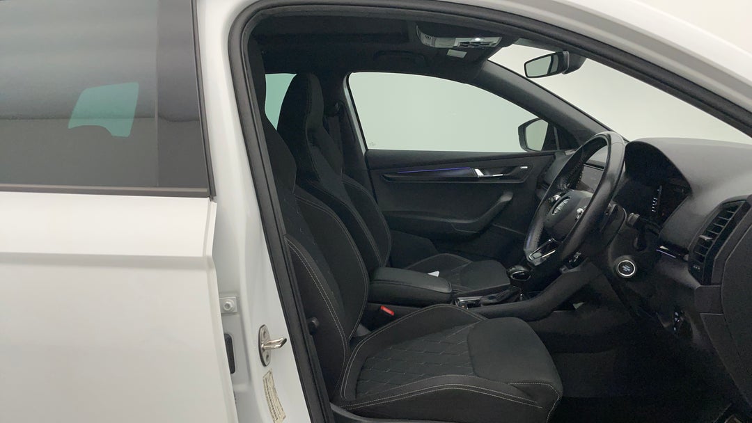 2020 SKODA Karoq 140tsi Sportline (4x4), Automatic, 51596 km, Right Side Front Door Cabin View