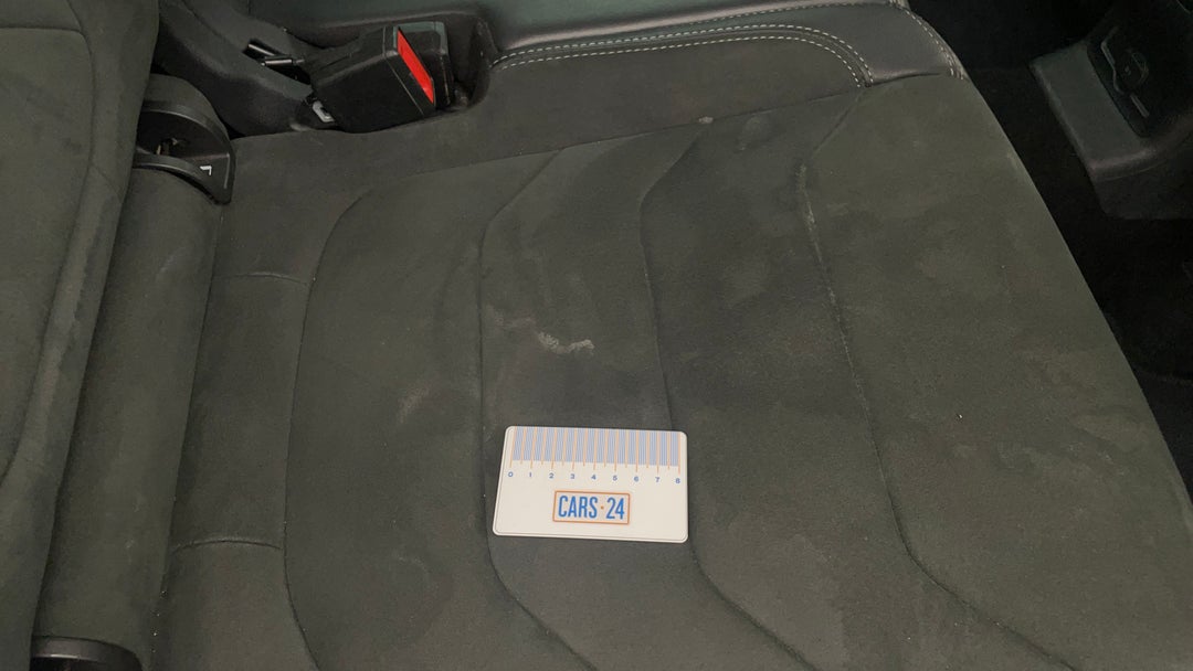 Seats Rear RHS Stain