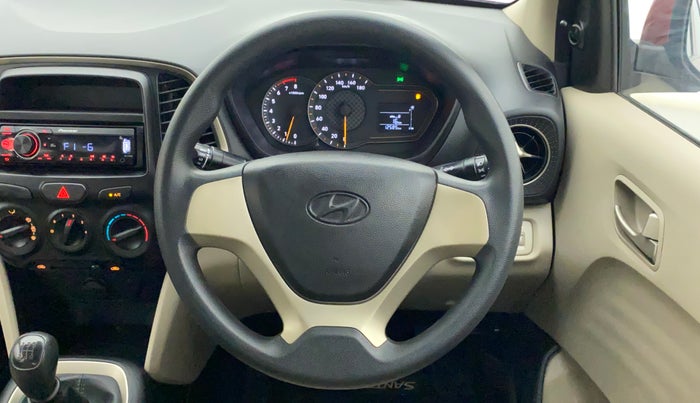 2018 Hyundai NEW SANTRO MAGNA, Petrol, Manual, 12,585 km, Steering Wheel Close Up