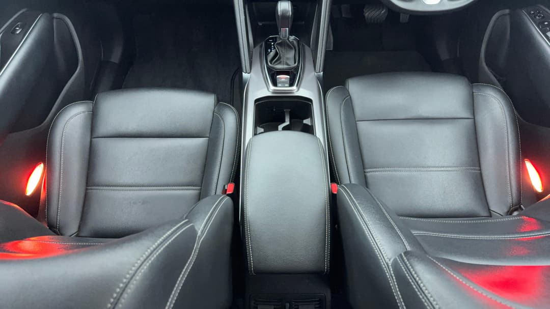 2017 Renault Koleos Zen X-tronic (4x2), Automatic, 58625 km, Center Console
