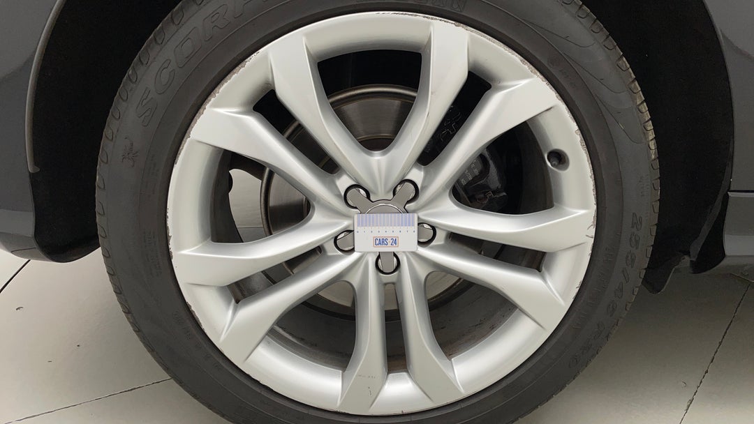 2016 Audi Sq5 3.0 Tdi Quattro, Automatic, 113922 km, Wheels Rim Rear RHS Gutter Rash