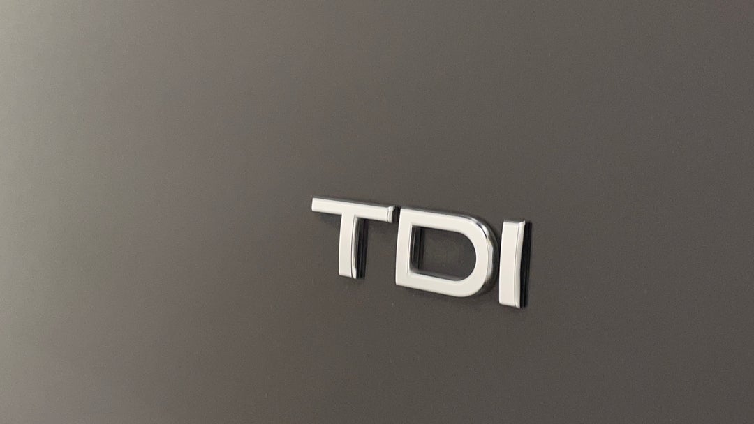 2016 Audi Sq5 3.0 Tdi Quattro, Automatic, 113922 km, Badge (Boot Right Side)