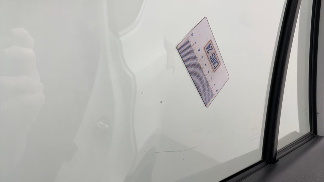 Window Glass Rear RHS Tinting Scratched