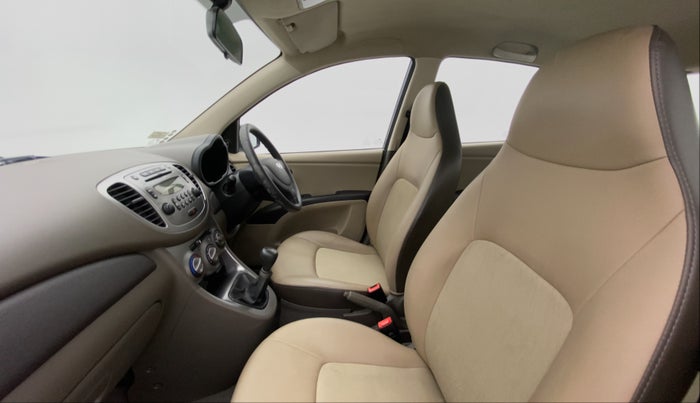 2014 Hyundai i10 SPORTZ 1.1 IRDE2, Petrol, Manual, 34,043 km, Right Side Front Door Cabin