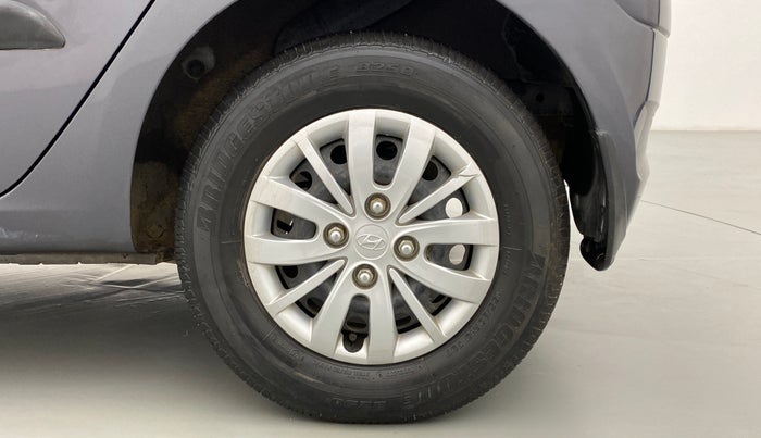 2014 Hyundai i10 SPORTZ 1.1 IRDE2, Petrol, Manual, 34,043 km, Left Rear Wheel