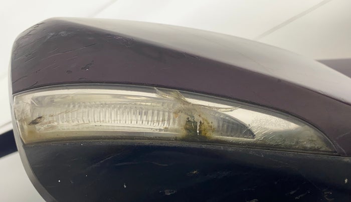 2011 Hyundai Verna FLUIDIC 1.6 CRDI EX, Diesel, Manual, 83,963 km, Right rear-view mirror - Indicator light has minor damage
