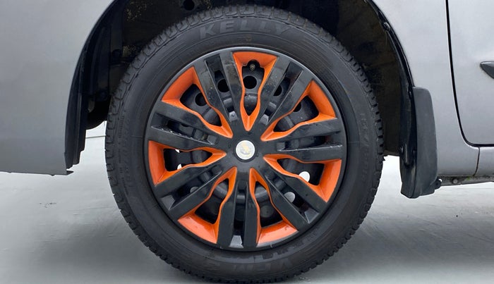 2015 Maruti Wagon R 1.0 VXI, Petrol, Manual, 26,359 km, Left Front Wheel
