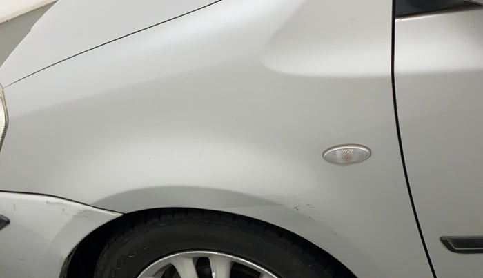 2011 Toyota Etios Liva V, Petrol, Manual, 46,096 km, Left fender - Minor scratches