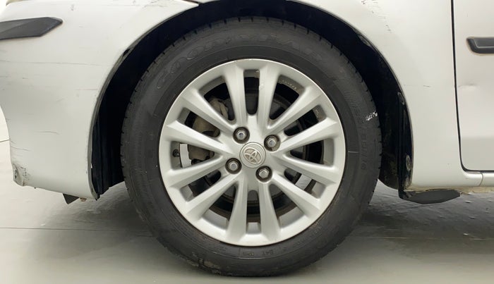 2011 Toyota Etios Liva V, Petrol, Manual, 46,096 km, Left Front Wheel